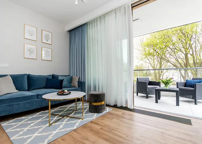 Blue Rentyear 公寓 *